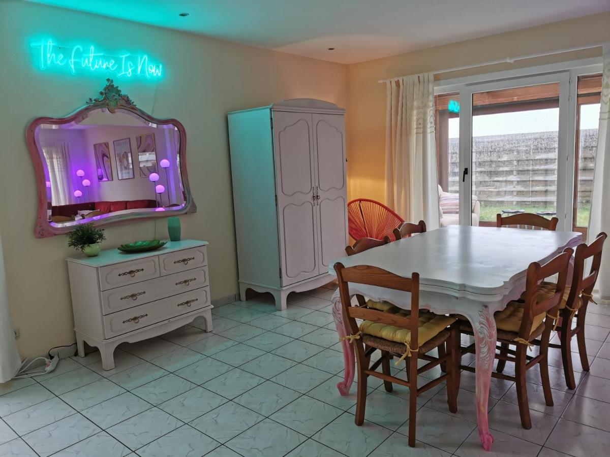 Izzy'S Rainbow House Villa De Haan Buitenkant foto