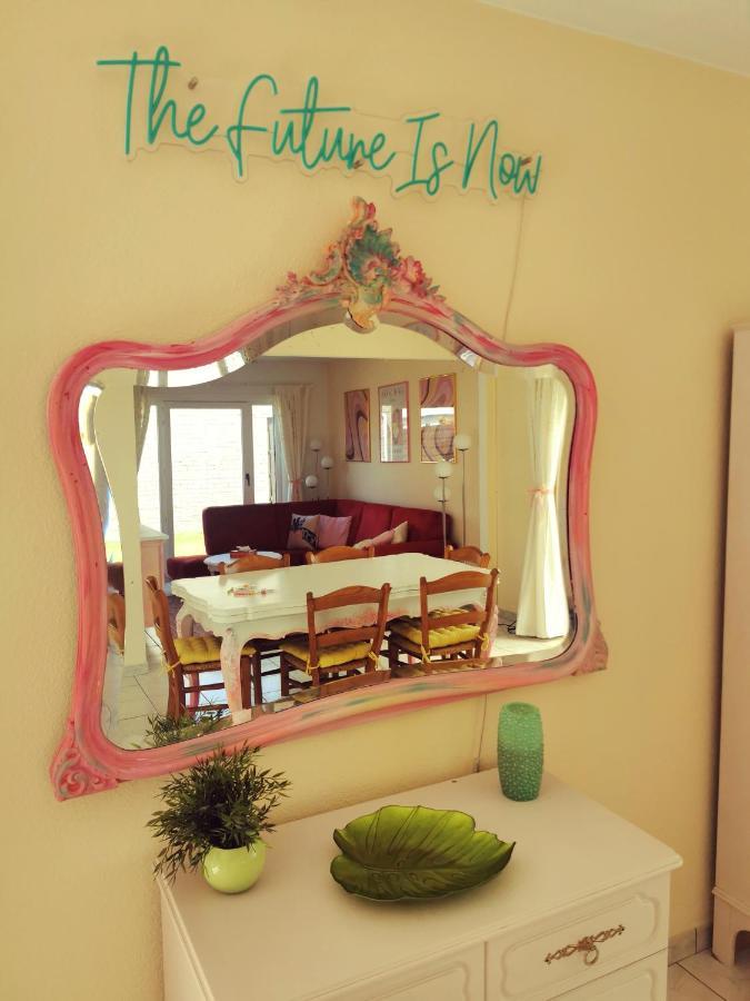 Izzy'S Rainbow House Villa De Haan Buitenkant foto